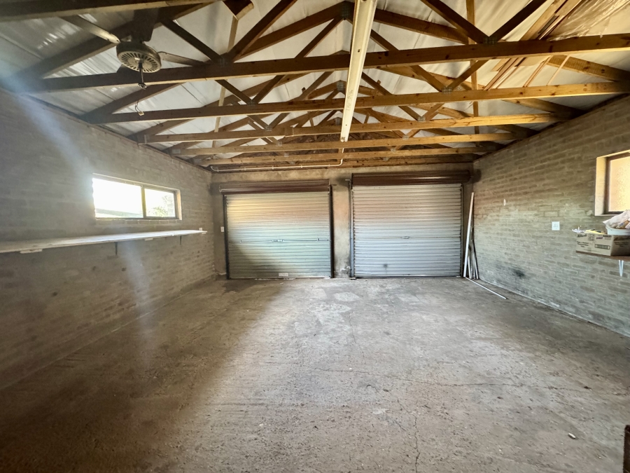 2 Bedroom Property for Sale in Stilbaai Wes Western Cape